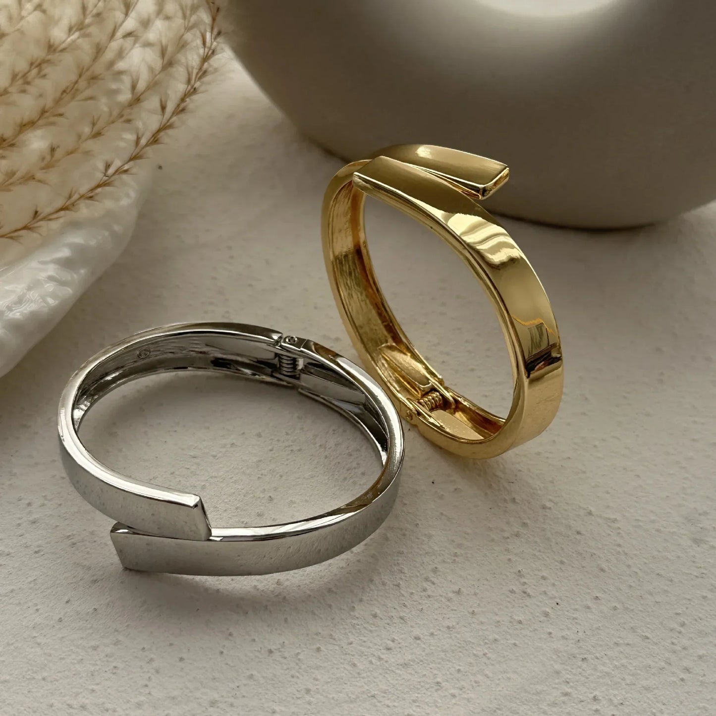 Velina | Bangles