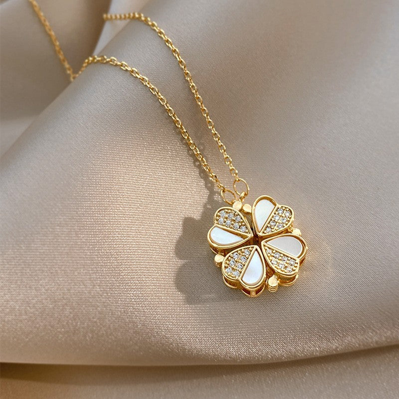 Clover Necklace