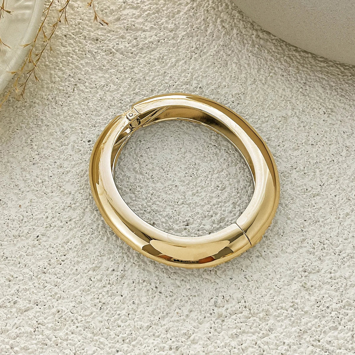 Scarlett | Bangles and Rings