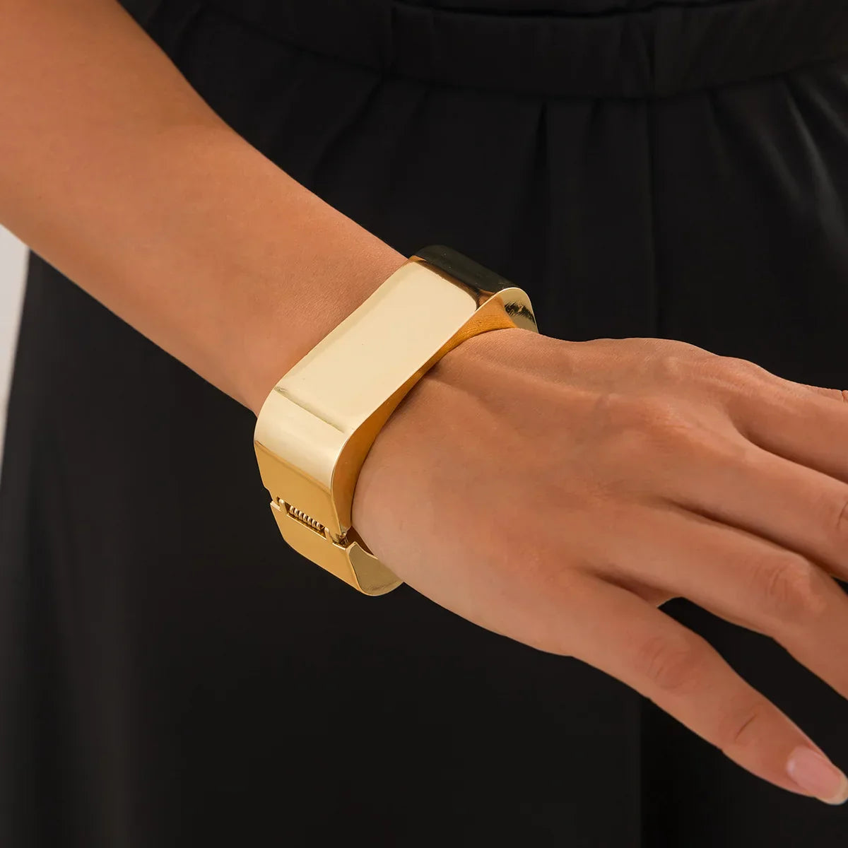 Athena | Bangles