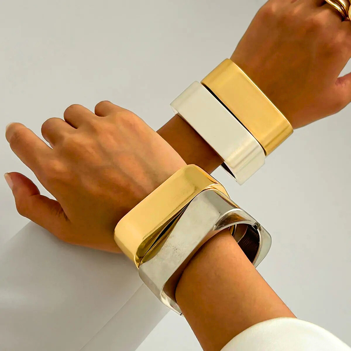 Athena | Bangles